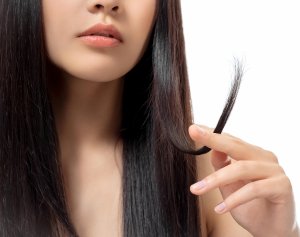 Living with Dry Hair: Solutions For Most Common Issues